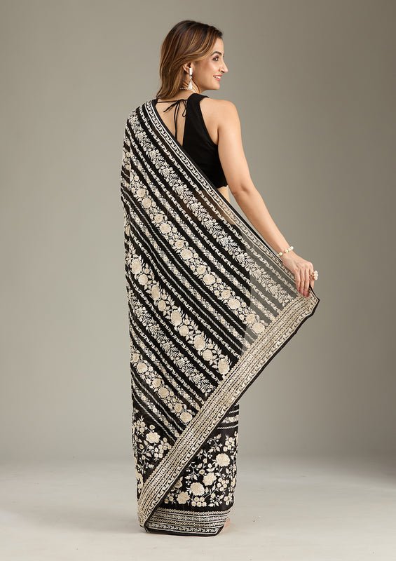 Black Georgette Threadwork Saree With Matching Blouse Piece - Image 4