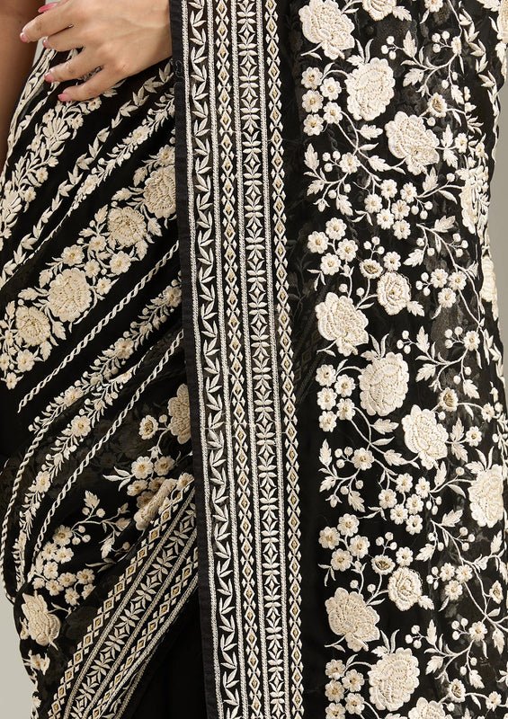 Black Georgette Threadwork Saree With Matching Blouse Piece - Image 6
