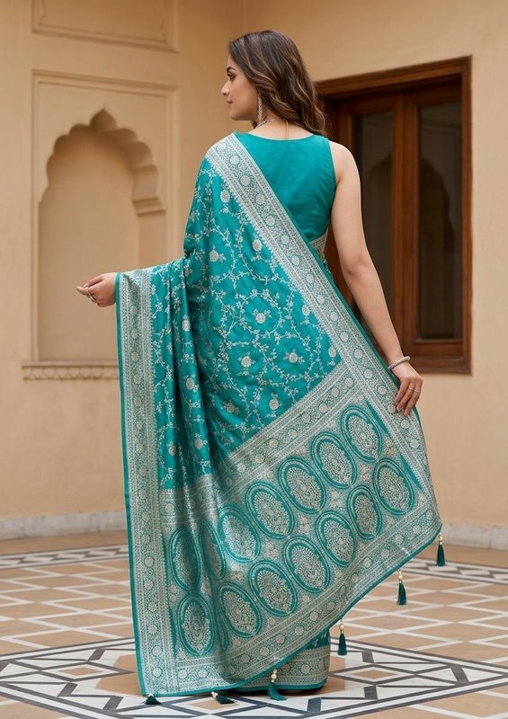 Rama Green Silk Jaal Gold Stonework Saree With Matching Blouse Piece - Image 2