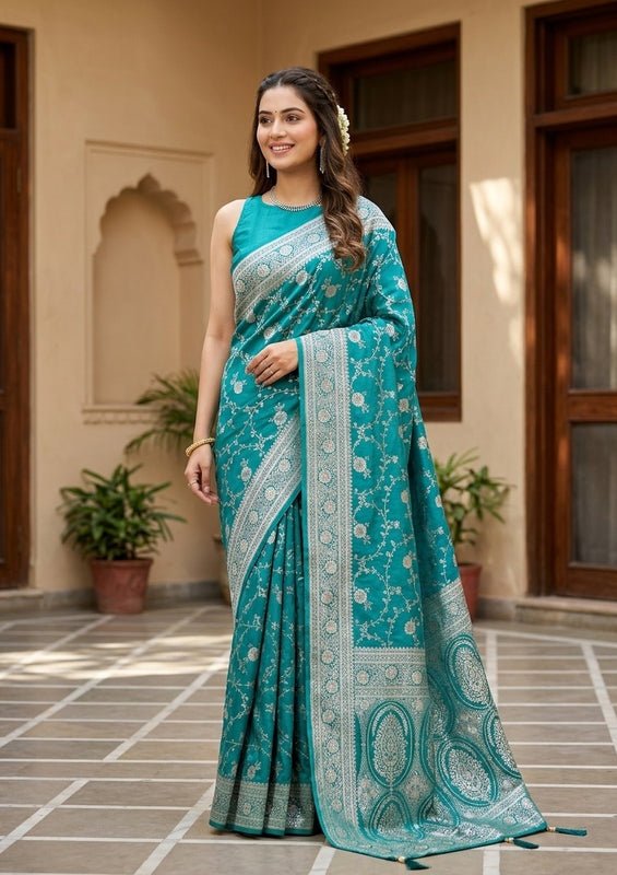Rama Green Silk Jaal Gold Stonework Saree With Matching Blouse Piece - Image 5