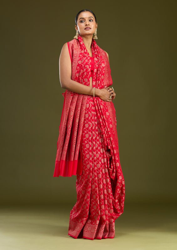 Red Georgette Jaal Gold Zariwork Saree With Matching Blouse Piece - Image 5
