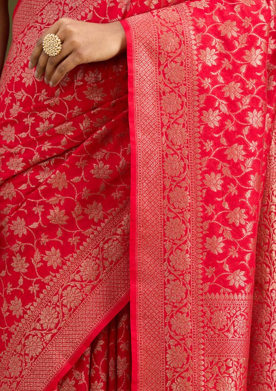 Red Georgette Jaal Gold Zariwork Saree With Matching Blouse Piece - Image 8