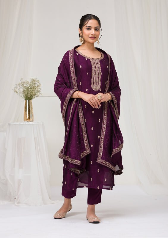 Purple Soft Raw Silk Gold Zariwork Straight Kurta With Pant Regular And Dupatta - Image 4