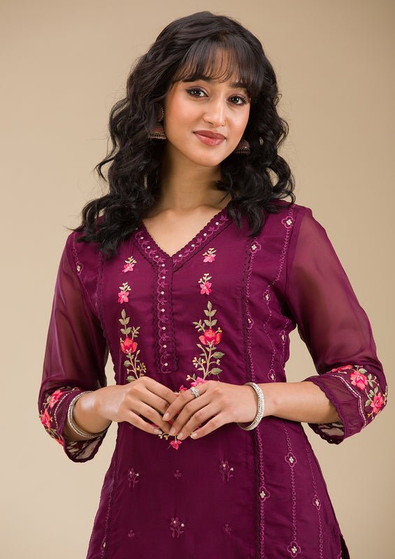 Wine Chanderi Threadwork Straight Kurta With Regular Pant And Dupatta - Image 2