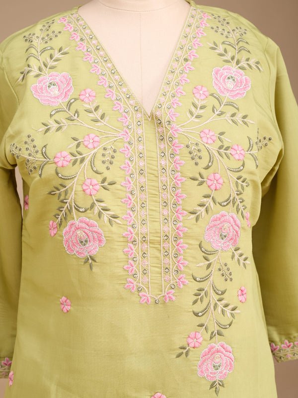 Pista Green Art Silk Threadwork Straight Kurta With Regular Pant And Dupatta - Image 4