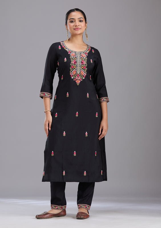 Black Chanderi Threadwork Straight Kurta With Pant Regular And Dupatta - Image 8