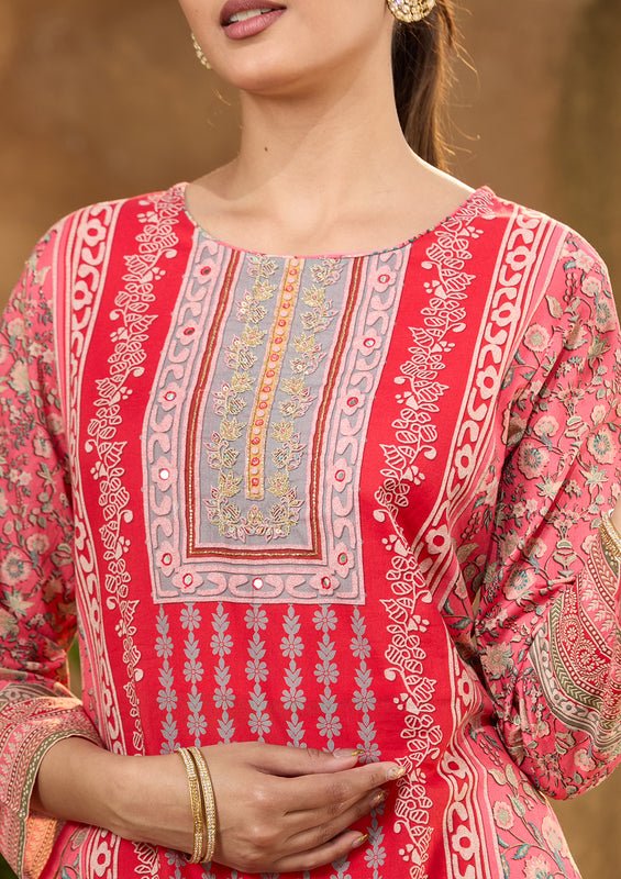 Gajari Pink Chanderi Abstract Geometric Cutdana Straight Kurta With Regular Pant And Dupatta - Image 4
