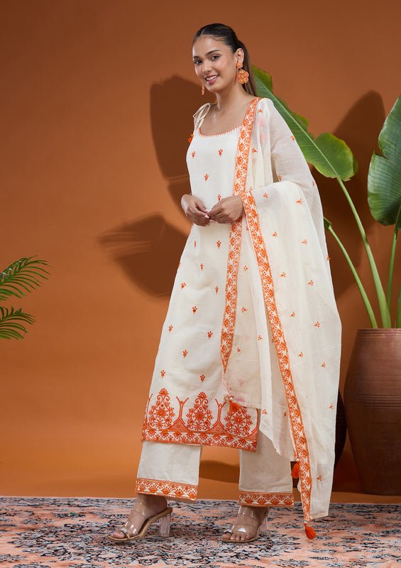 Off White Rust Chanderi Threadwork Straight Kurta With Pant Regular And Dupatta - Image 4