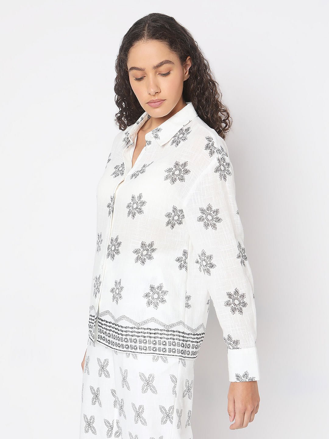 WHITE PRINTED COTTON SHIRT - Image 2