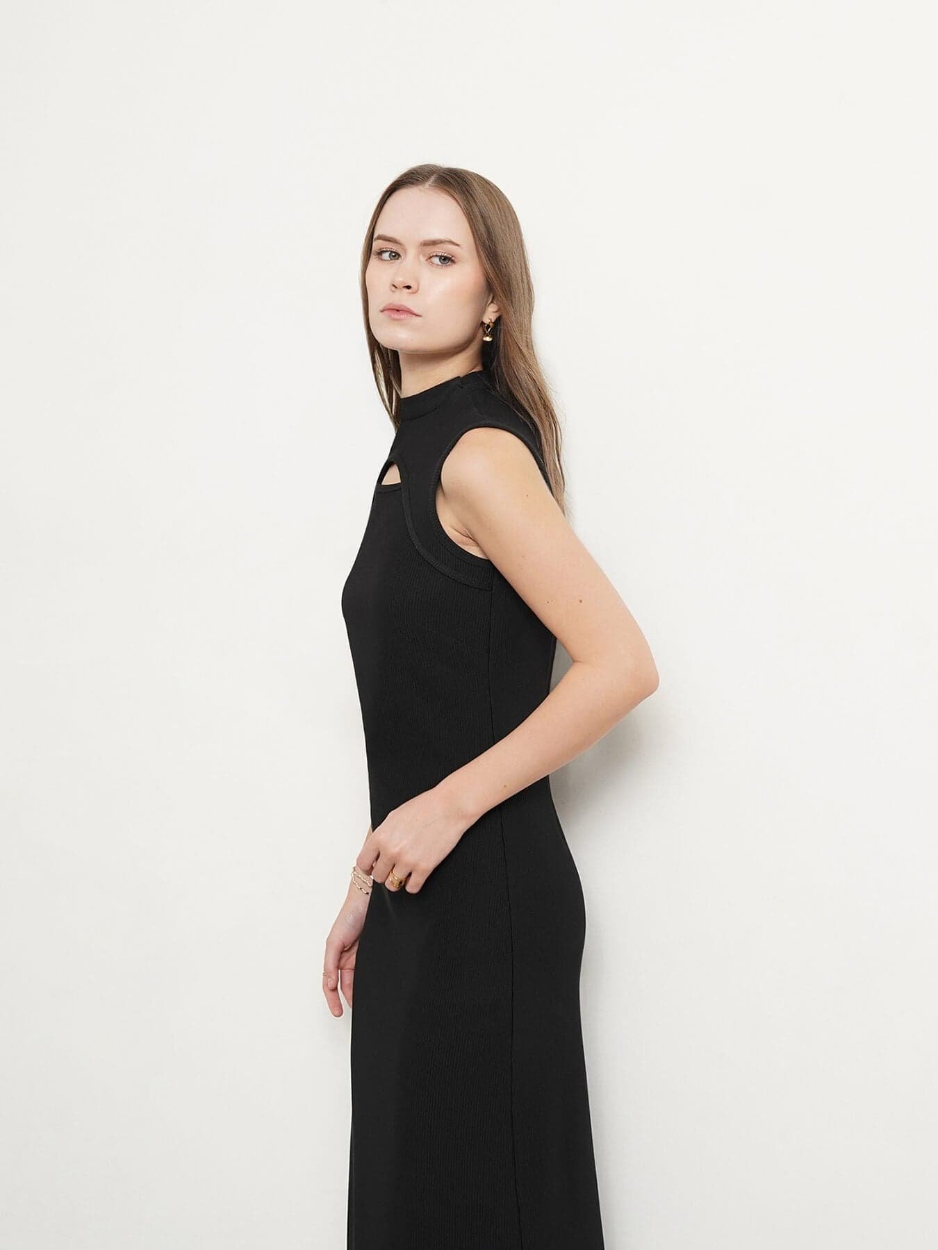 LivIn Cutout Detail Dress - Black - Image 4