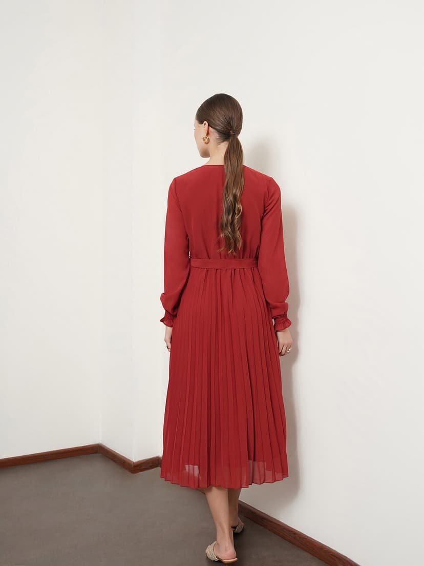 V Neck Pleated Fit and Flare Dress - Rust - Image 2