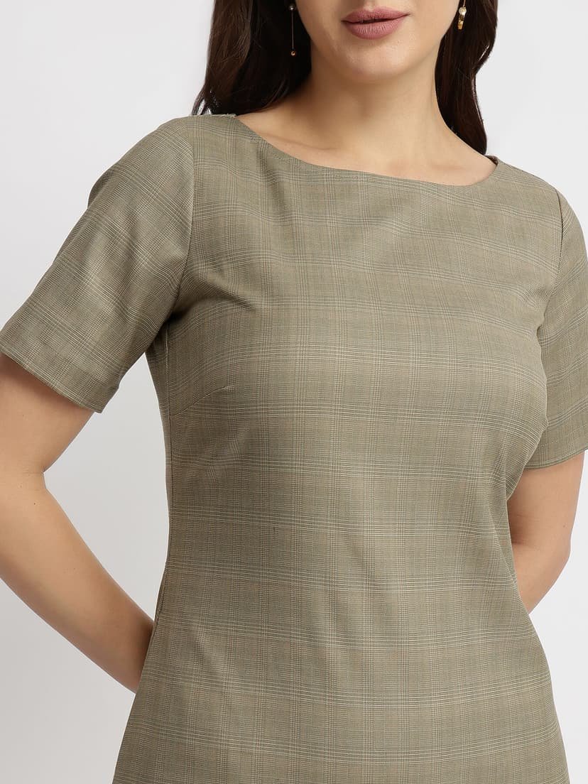 Boat Neck Shift Dress - Brown - Image 3