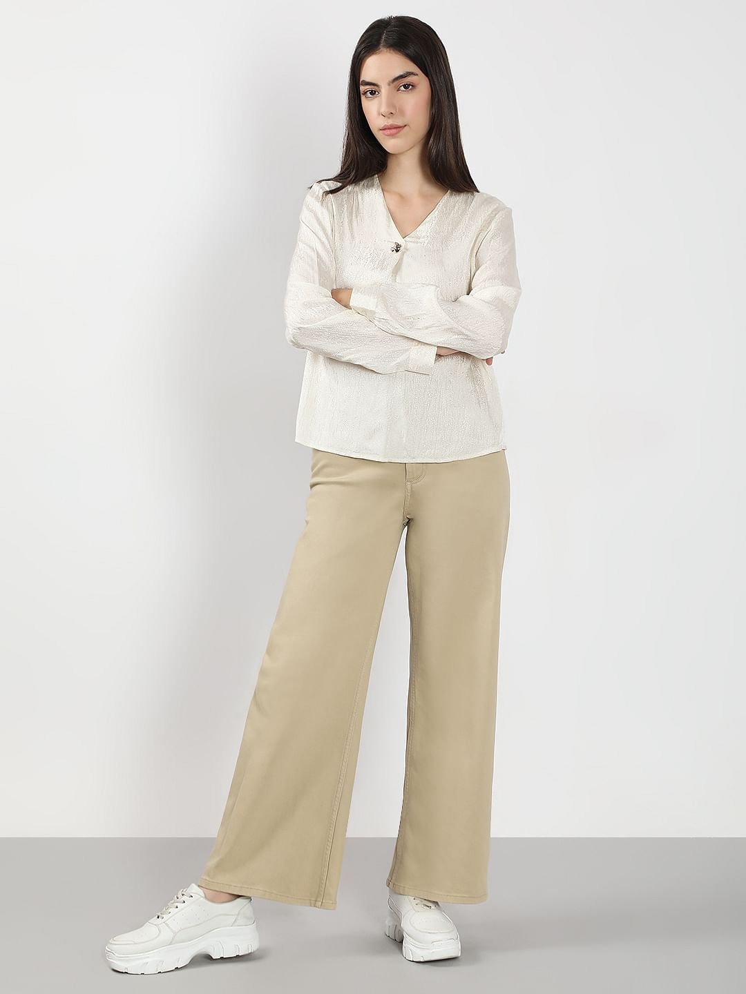 IVORY V NECK JACQUARD TOP - Image 5