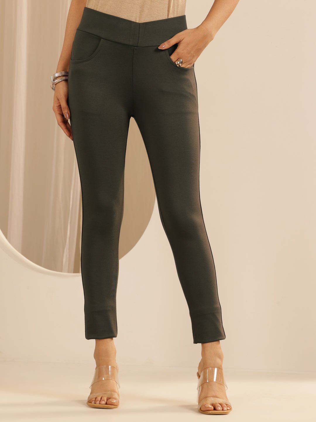 Gerua Olive Solid Rayon Blend Jegging