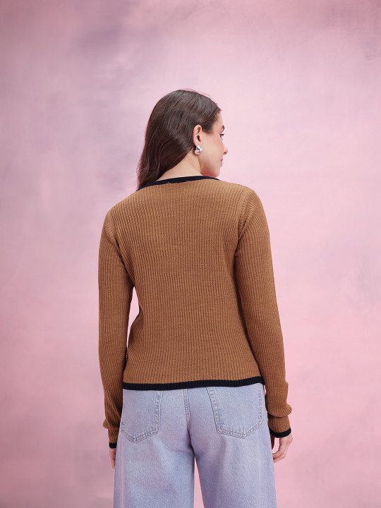 DressBerry Ribbed Pullover with Contrasting Edges - Image 6