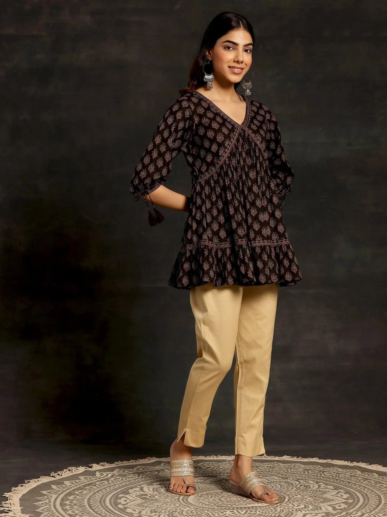 Cream Solid Cotton Straight Fit Trousers - Image 4