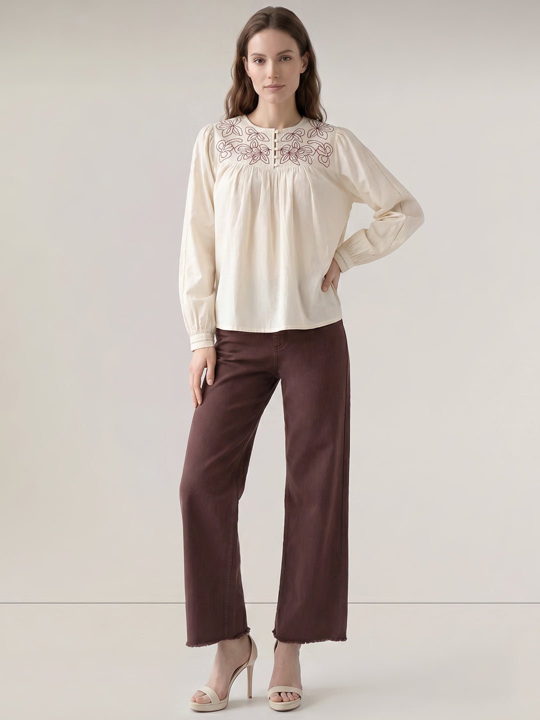 ECRU EMBROIDERED TOP - Image 5