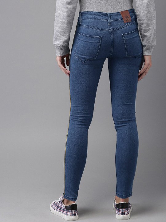 Women Blue Smart Skinny Fit Low Distress Stretchable Jeans - Image 2