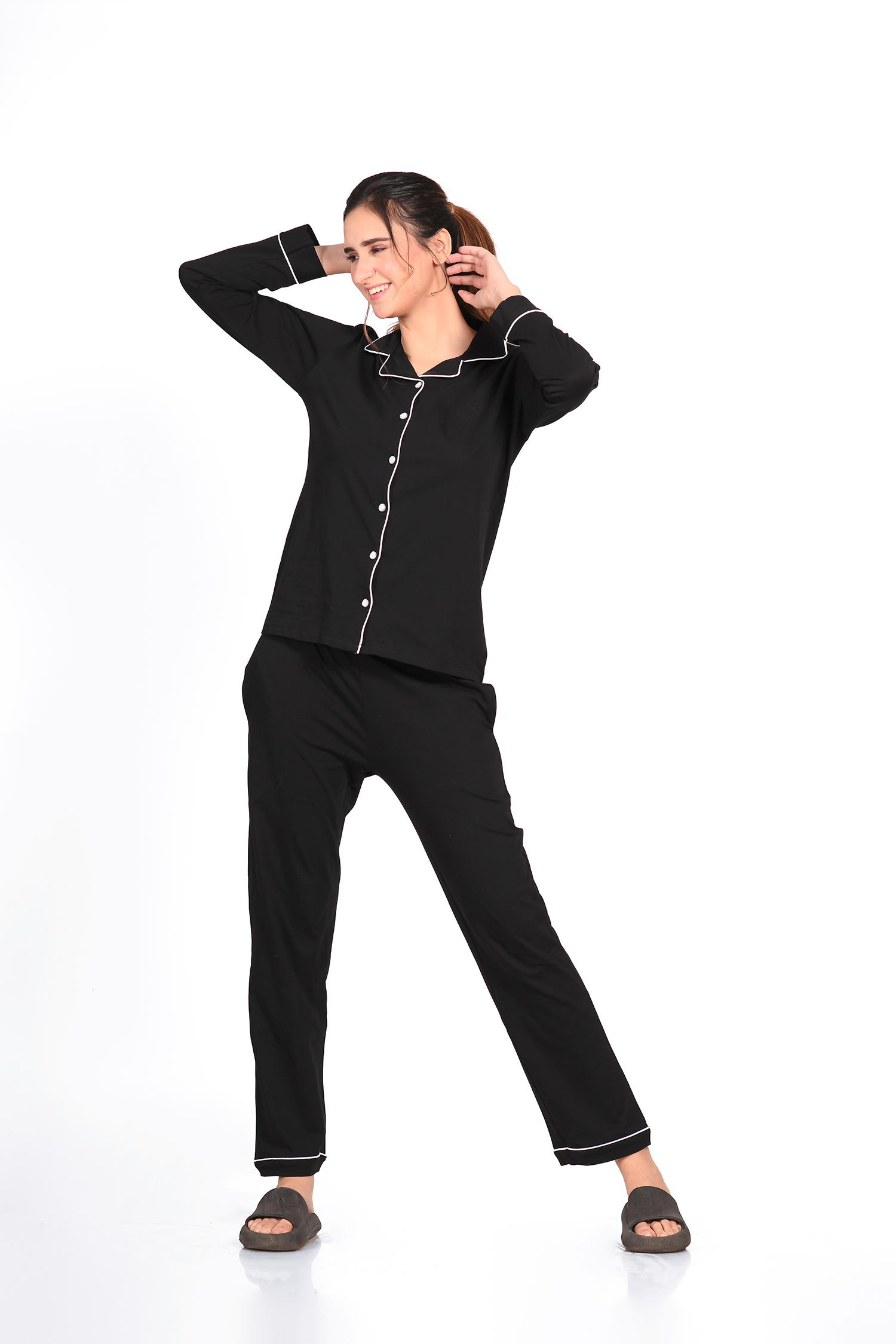 Black Full Sleeve Nightsuit Set - Image 5
