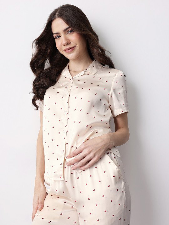 Conversational Print Satin Finish Pyjama Set