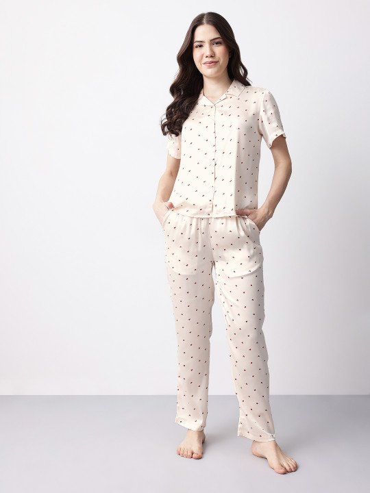 Conversational Print Satin Finish Pyjama Set - Image 5
