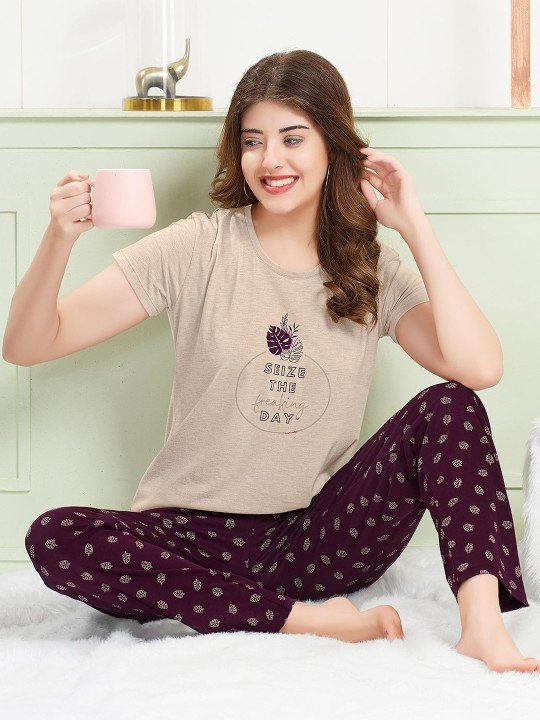 Women Printed Regular Fit T-shirt & Pyjamas Night suit - Image 4