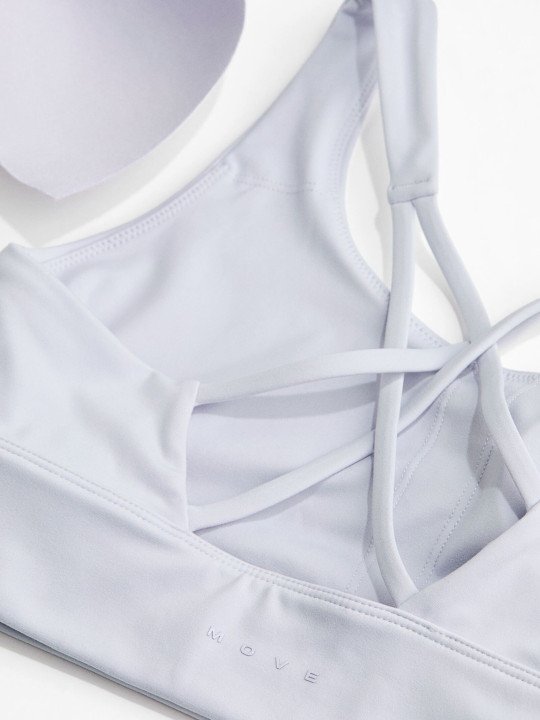Medium Support Sports Bra With SoftMove - Image 2