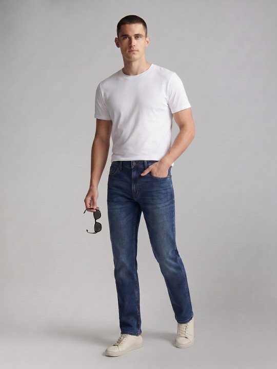 Men Slim Straight Fit Light Fade Jeans - Image 3