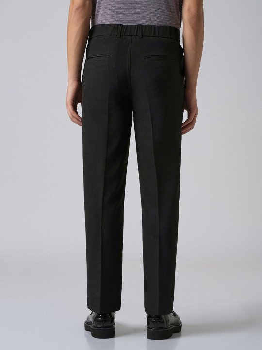 Men Black Relaxed Fit Trouser - Image 4