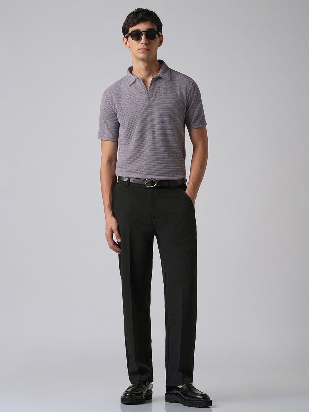 Men Black Relaxed Fit Trouser - Image 6