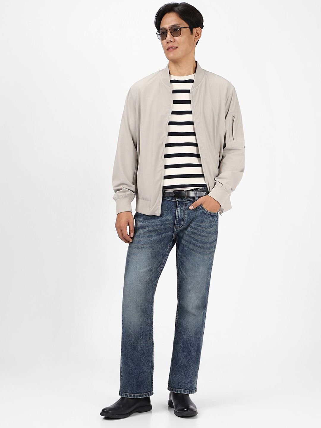 Men Bootcut Heavy Fade Stretchable Jeans - Image 5