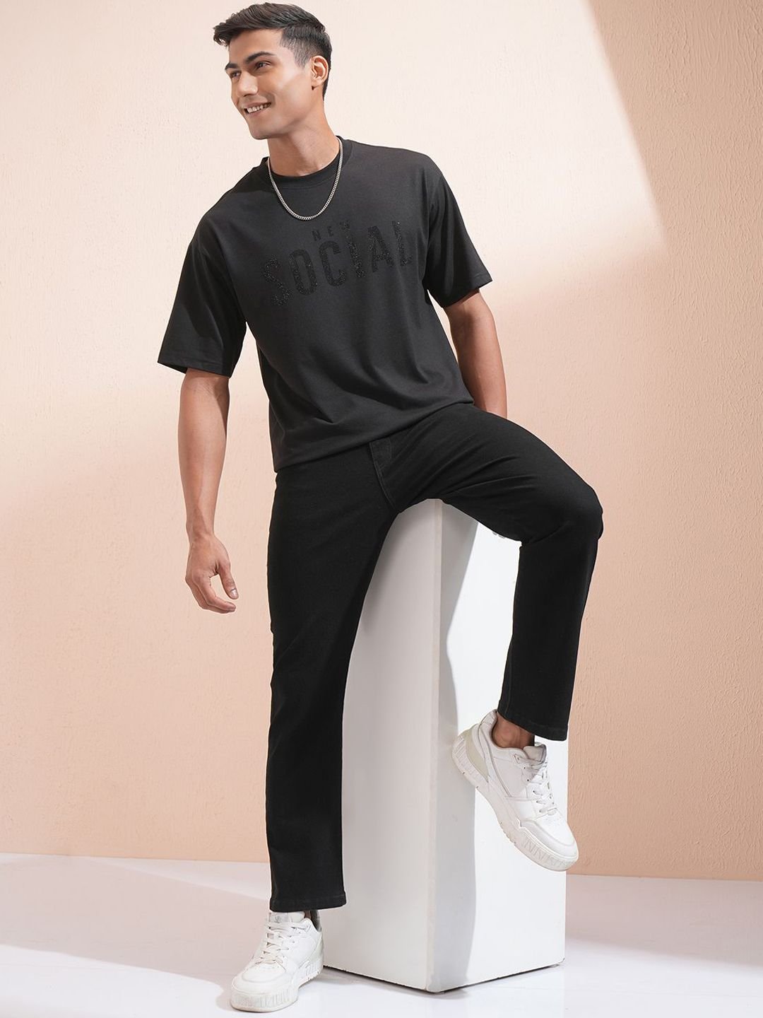 Men Straight Fit Stretchable Jeans - Image 5