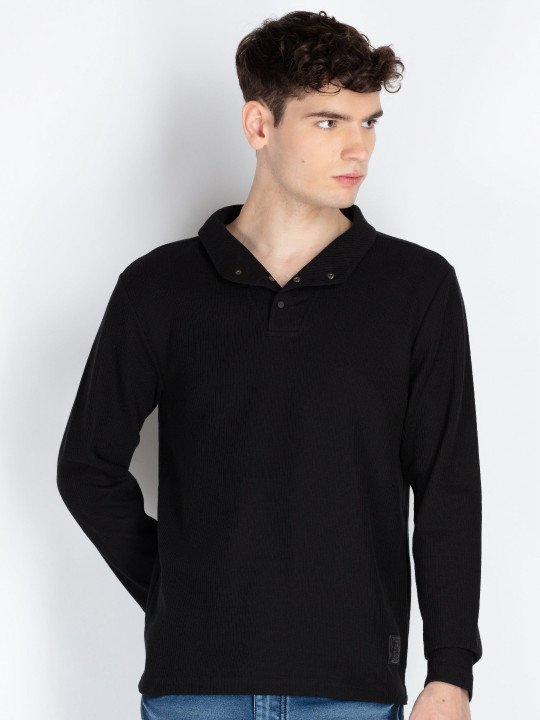 Men Solid Polo Collar Cotton T-shirt - Image 5