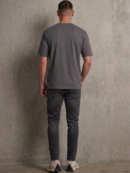 Men Printed T-shirt - Image 3