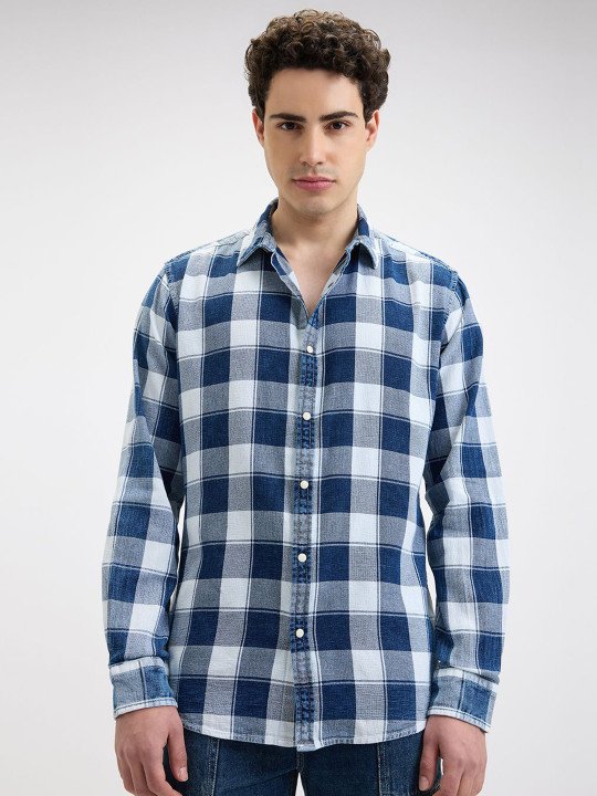 Men Buffalo Checks Opaque Checked Casual Shirt - Image 4
