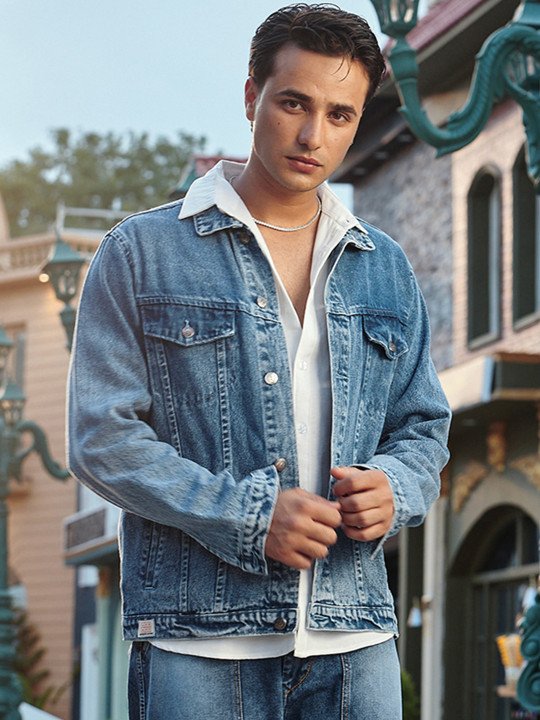 Men's Light Blue Regular Fit Washed Full Sleeve Denim Jacket - Image 5