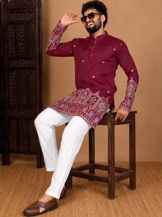 Men Embroidered Thread Work Kurta
