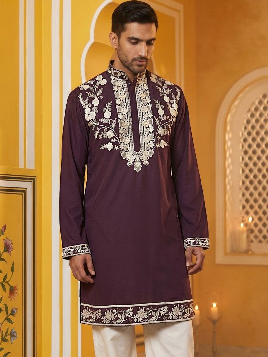 Men Embroidered Thread Work Grandeur & Majestic Artwork Kurta - Image 2