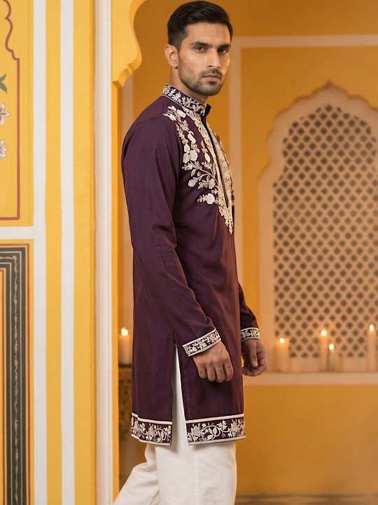 Men Embroidered Thread Work Grandeur & Majestic Artwork Kurta - Image 4