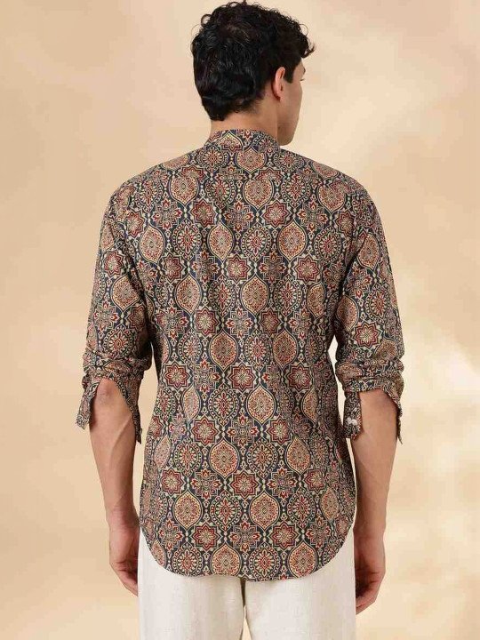Men Ethnic Motifs Printed Indie Prints Kurta - Image 2