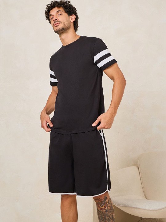 Men Regular Fit Striped T-shirt and Short Set With Contrast Detail