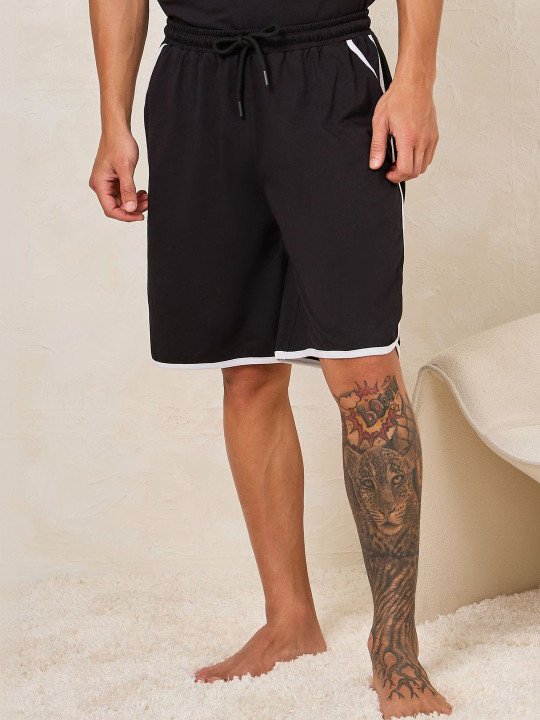 Men Regular Fit Striped T-shirt and Short Set With Contrast Detail - Image 6