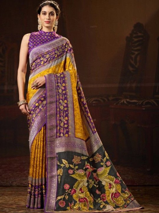 Ethnic Motifs Zari Saree - Image 5