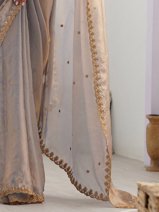 Women Embellished Sequinned Tissue Designer Saree - Image 6