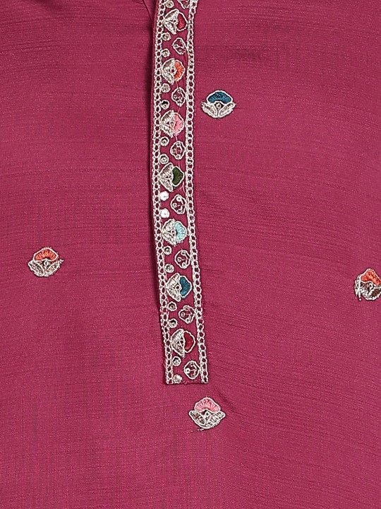 Embroidered Mandarin Collar Knee Length Straight Kurta - Image 6