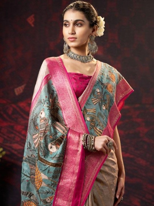 Ethnic Motifs Saree - Image 2