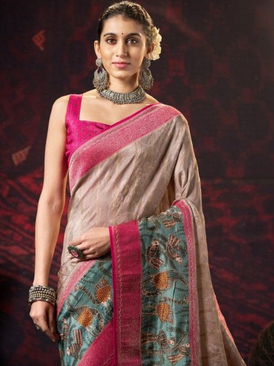 Ethnic Motifs Saree - Image 3