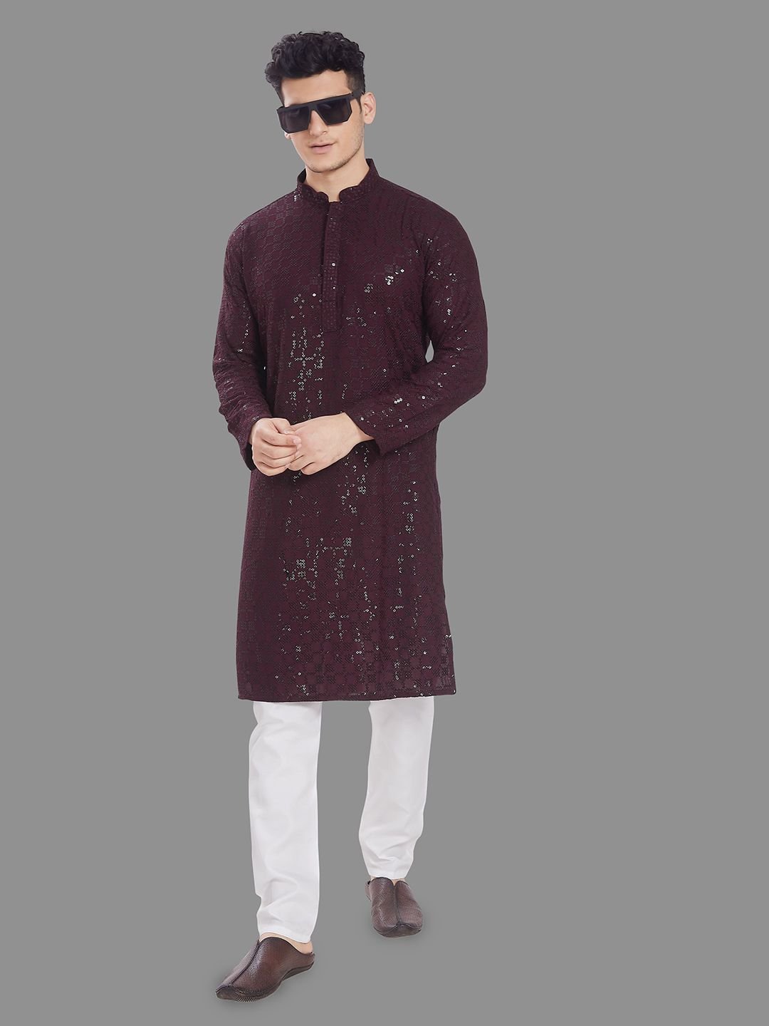 Geometric Embroidered Straight Kurta - Image 6