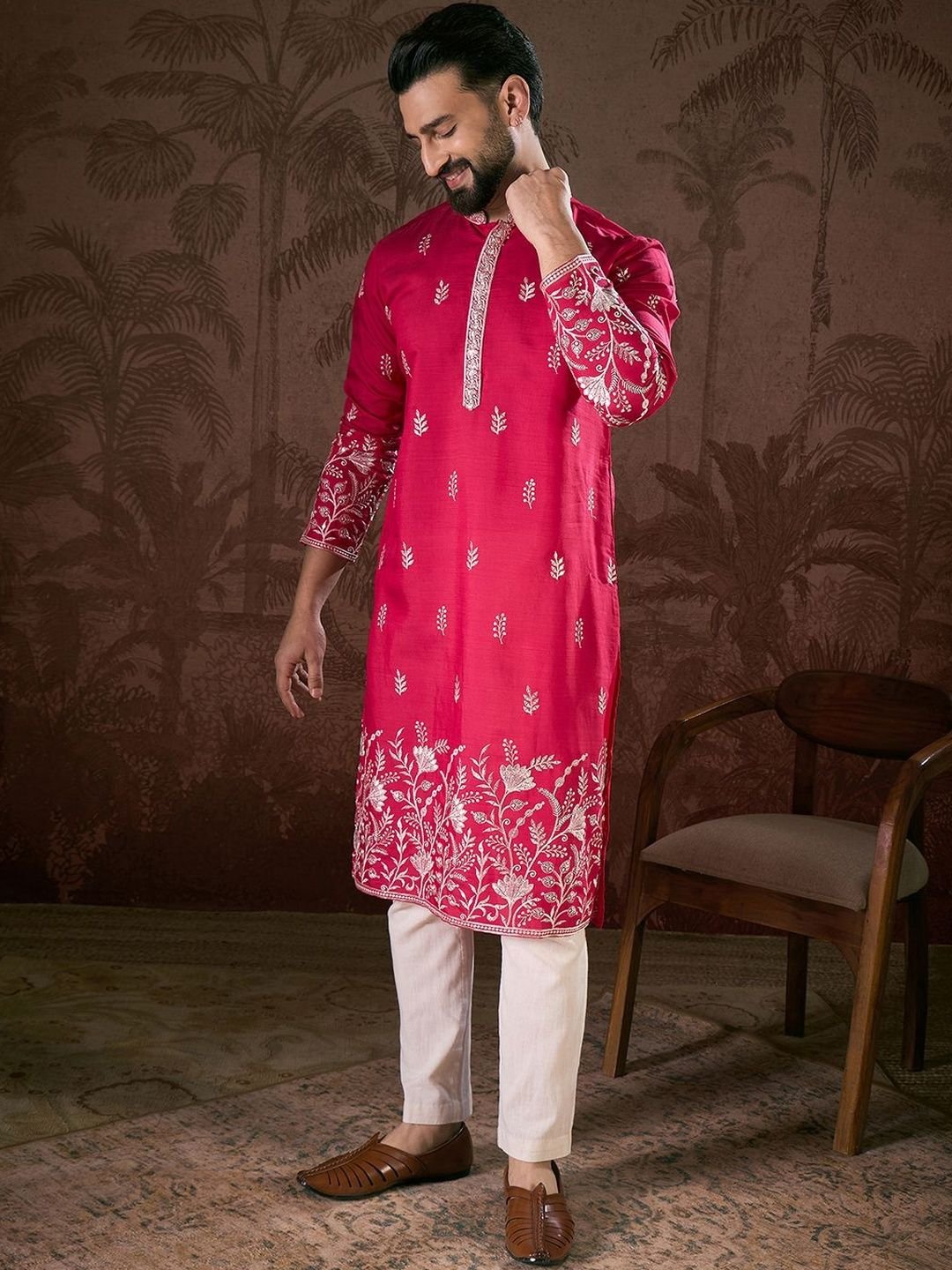 House of Pataudi Embroidered Mandarin Collar Calf Length Straight Kurtas - Image 4