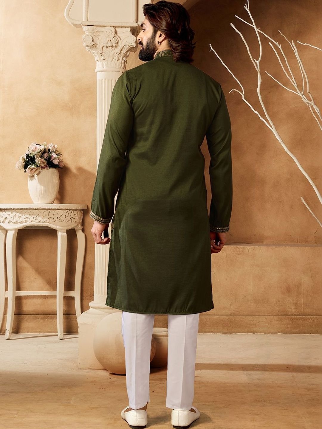 House of Pataudi Embroidered Cotton Mandarin Collar Calf Length Straight Kurtas - Image 2